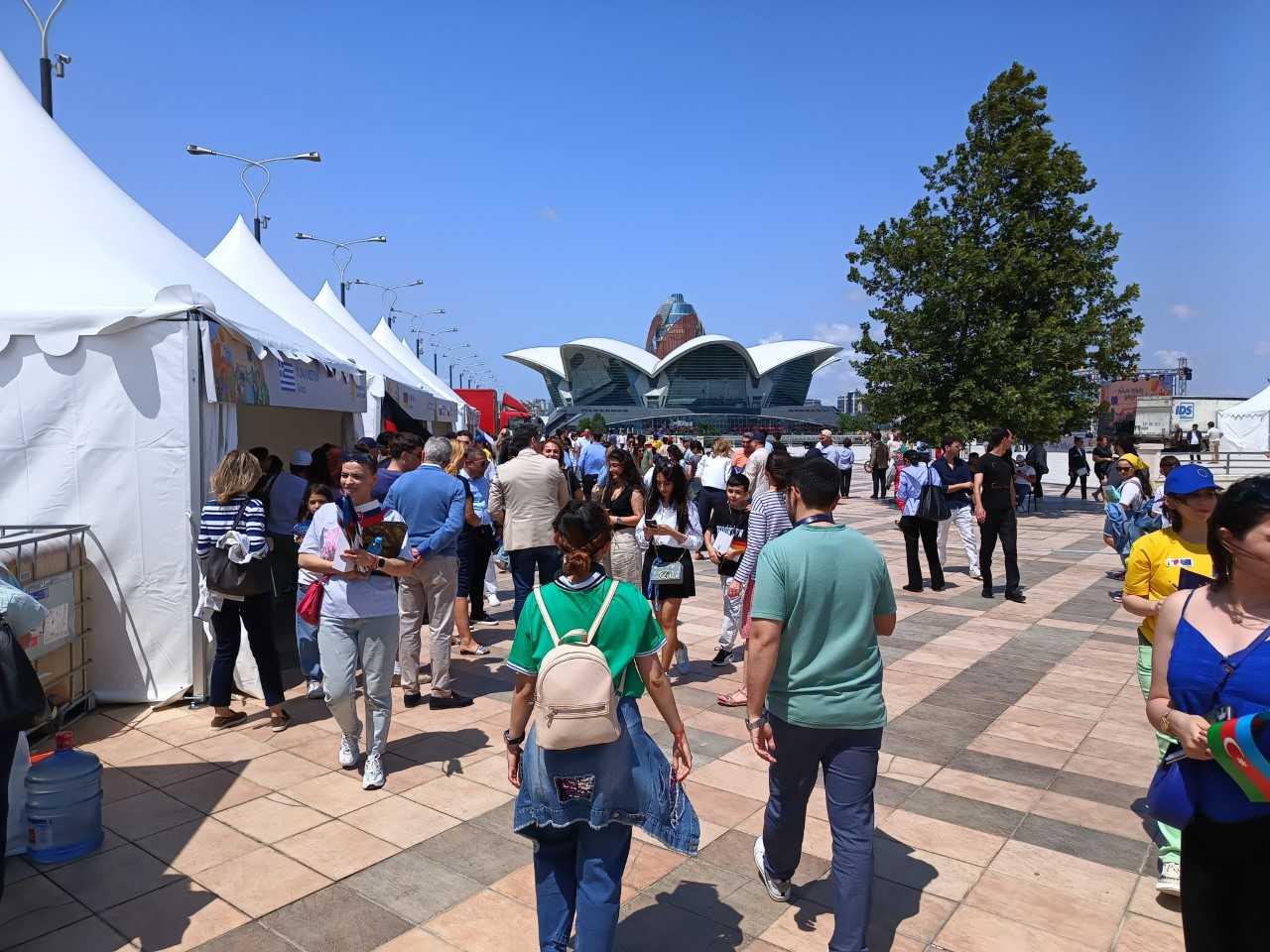 Участие на посолството в културното мероприятие “Eurovillage”, организирано от Делегацията на ЕС в Република Азербайджан на 22 юни 2025 г. в центъра на град Баку